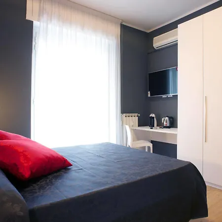 Отель Myhome Специя