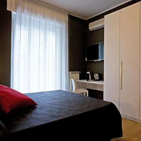 Hotell Myhome 2*